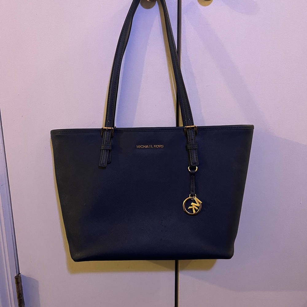 Michael Kors tote